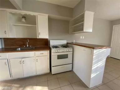 Main picture of 407 Peden St