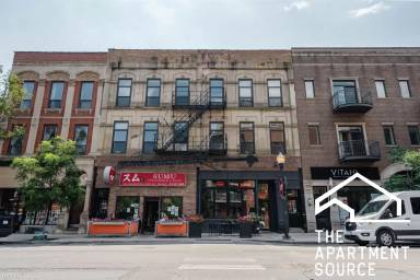 Main picture of 1131 W Madison St