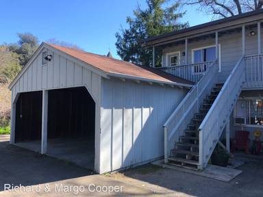 Main picture of 154 N East St