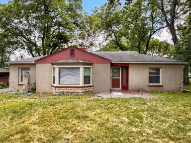 Main picture of 1107 W 27th St S