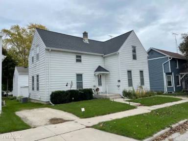 Main picture of 710 Detroit St