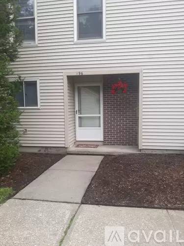 Main picture of 196 Locust Hill Rd