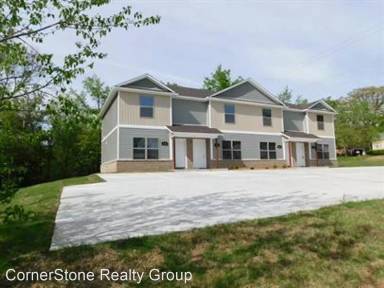 Main picture of 2723 Teddy St