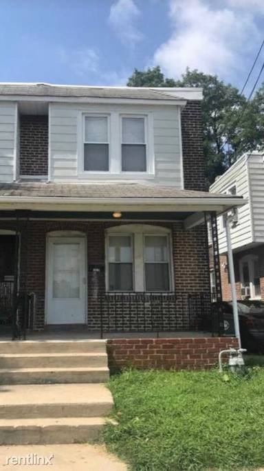 Main picture of 1300 Providence Ave