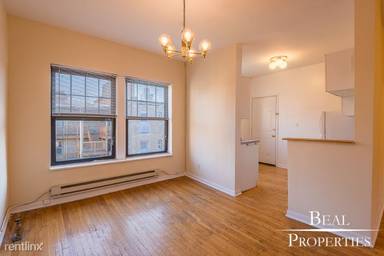 Main picture of 654-64 W Cornelia Ave