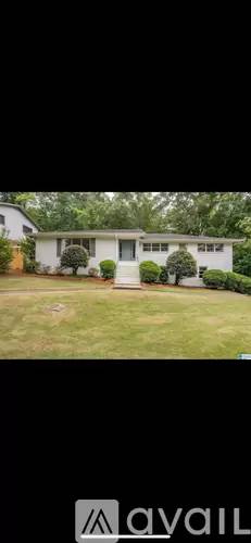 Main picture of 4805 Clairmont Ave S