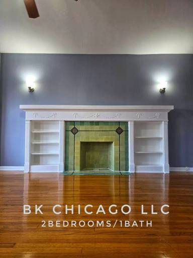 Main picture of 7927 S Essex Ave