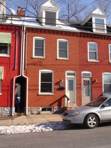 Main picture of 245 N Marshall St