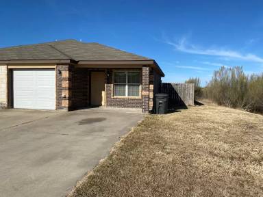 Main picture of 2501 Cody Poe Rd