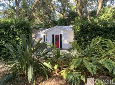 Main picture of 324 Pine St