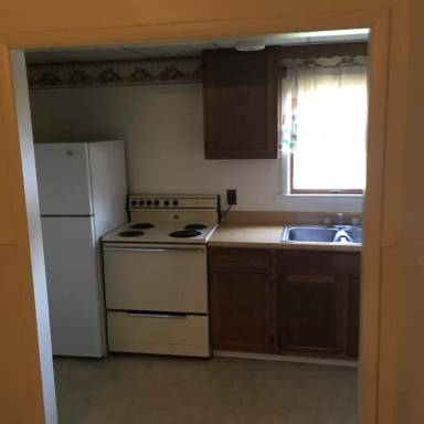 Main picture of 713 Everson St