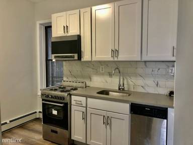 Main picture of 200 Clinton Ave