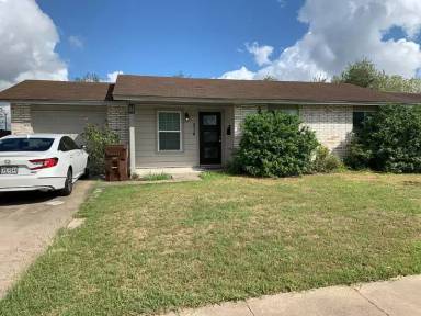 Main picture of 314 Briarwood Dr