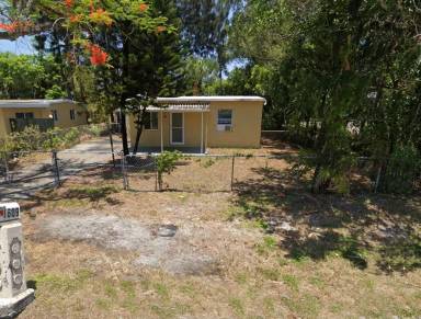 Main picture of 1615 Lauderdale Manor Dr