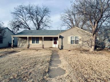 Main picture of 3404 31st St