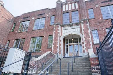 Main picture of 1000 E Martin Luther King Blvd