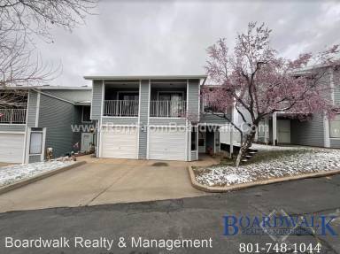 Main picture of 426 N Orchard Dr