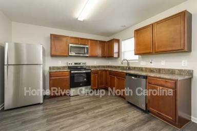Main picture of 3961 Shallowcreek Ct