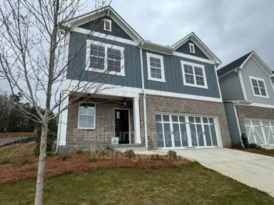 Main picture of 265 Lakeside Pl