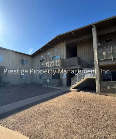 Main picture of 2525 N Alvernon Way