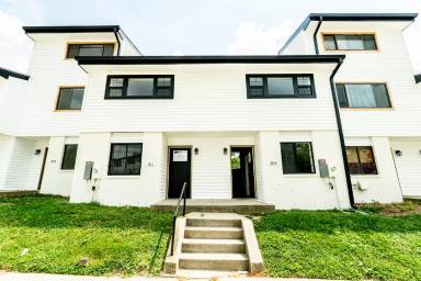 Main picture of 308 Hendrickson Ln