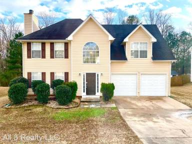 Main picture of 500 Creekview Blvd