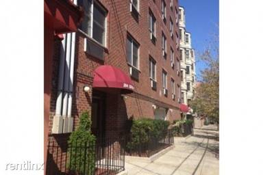 Main picture of 204 Grand St