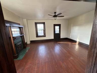 Main picture of 103 E Pittsburgh St