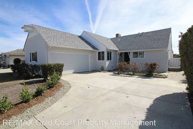 Main picture of 938 W Roderick Ave