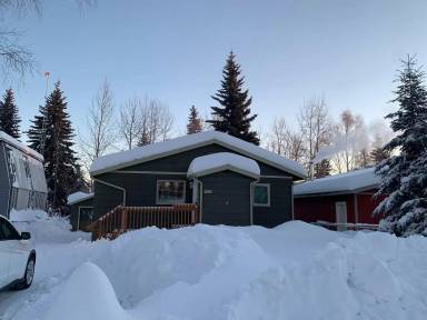 Main picture of 2223 Mercier St