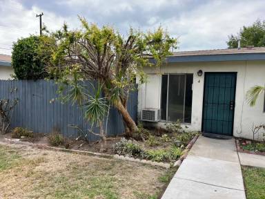 Main picture of 1262 N Placentia Ave