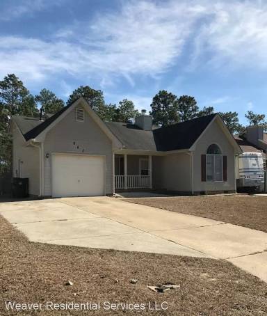 Main picture of 647 Daharan Dr
