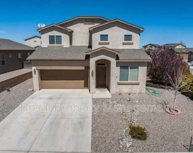 Main picture of 920 Crown Ct NE