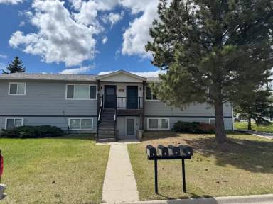 Main picture of 2215 9th Ave