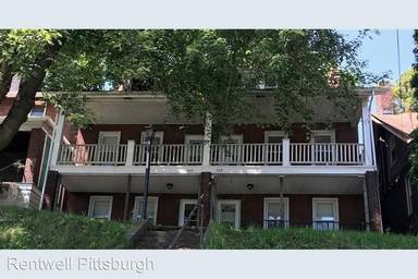 Main picture of 725 Greensburg Pike