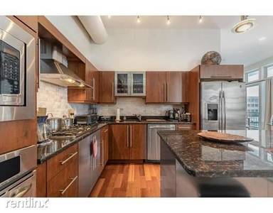 Main picture of 10 Ocean Ave