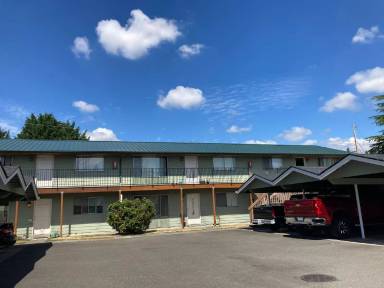 Main picture of 7604 51st Ave NE