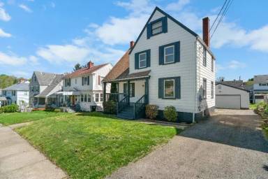 Main picture of 609 Owens St