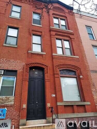 Main picture of 2211 N Charles St