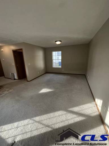 Main picture of 1035 N 7th St