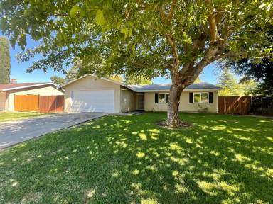 Main picture of 2263 El Manto Dr