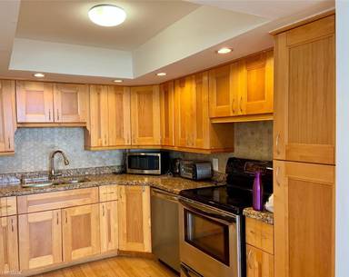 Main picture of Crestview Towers Condo