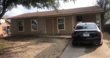 Main picture of 5128 Village Ct