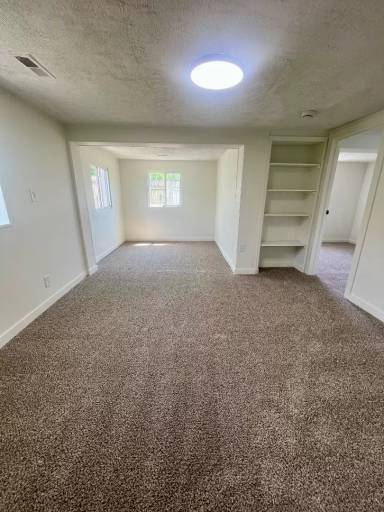 Main picture of 2715 2nd Ave