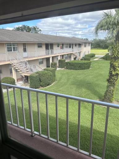 Main picture of 1100 E Caroline St