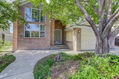 Main picture of 2437 W Sunset Dr
