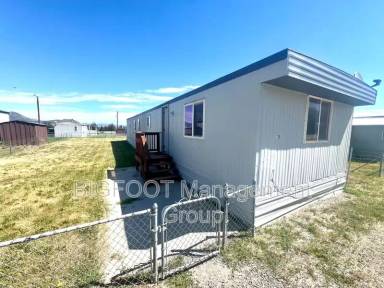 Main picture of 110 Reed Ave