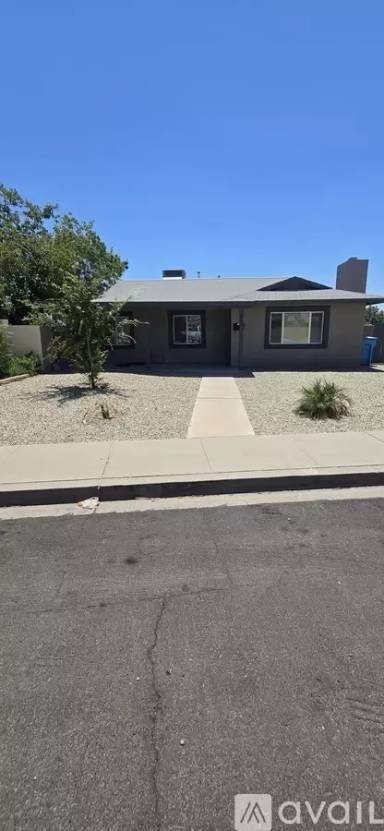 Main picture of 3253 W Country Gables Dr