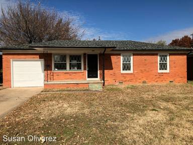 Main picture of 9115 E Latimer Pl