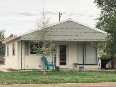 Main picture of 1201 4th Ave